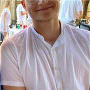 Détenteur d’un Bac Es , Classe préparatoire ECG/BL. Étudiant à Neoma en PGE